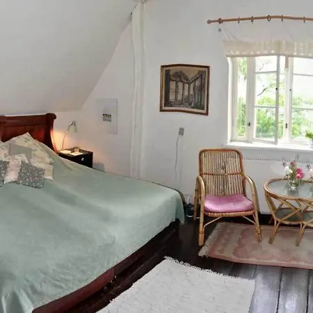 Bed & Breakfast Danchelshus 2*