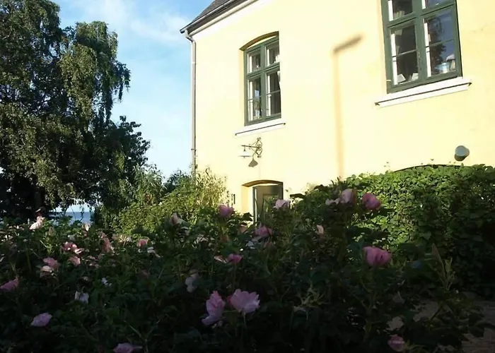 Danchelshus Bed & Breakfast Allinge-Sandvig